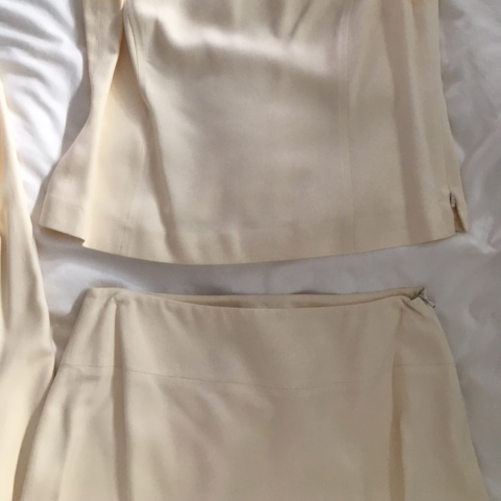 Ann Taylor Loft - 3 pc silk suit Ivory/Cream - Picture 7 of 8